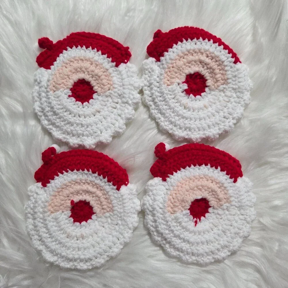 Santa Claus Crochet Coaster Set